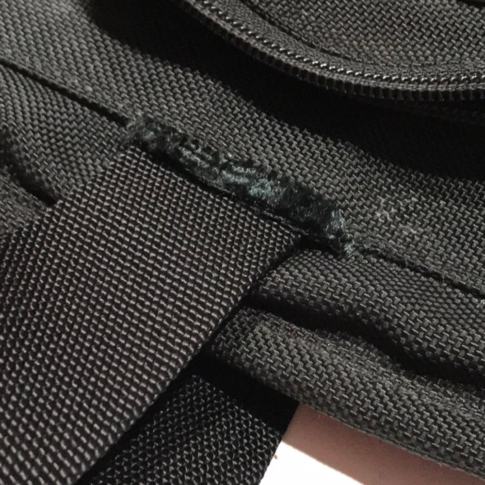 ๐๐๐ Authentic Tumi Expandable Organizer Bag - Picture 12 of 12